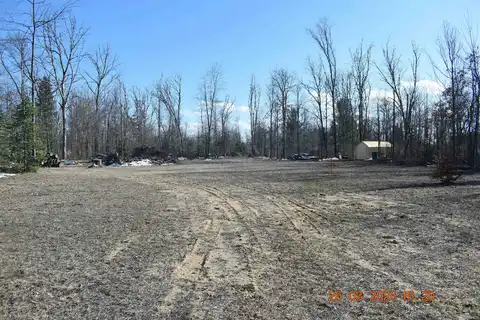 2270 Fir, Harrison, MI 48625