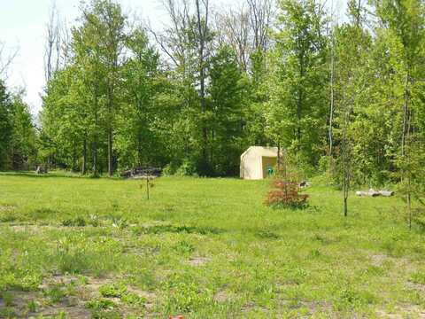 2270 Fir, Harrison, MI 48625