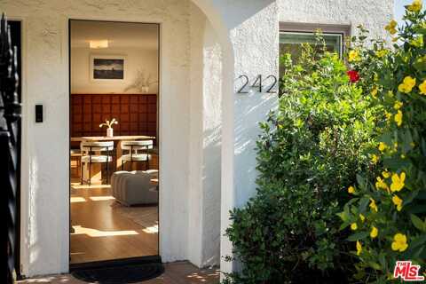 242 Isabel St, Los Angeles, CA 90065