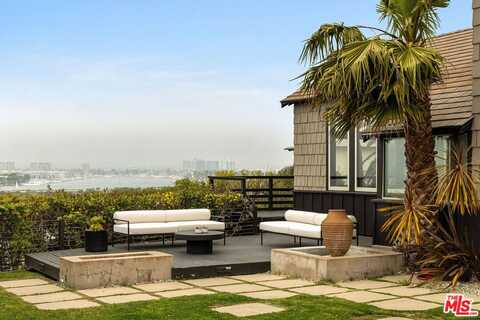240 Montreal St, Playa Del Rey, CA 90293