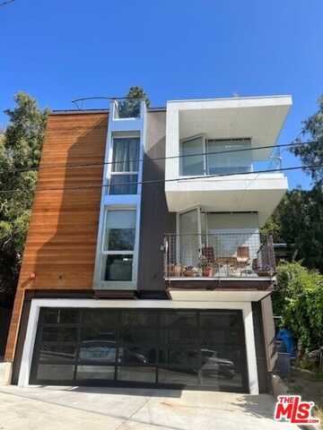 6127 Glen Tower St, Los Angeles, CA 90068