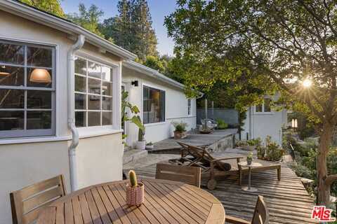 6344 Deep Dell Pl, Los Angeles, CA 90068