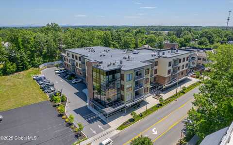 116 West Avenue, Saratoga Springs, NY 12866