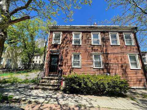 33 Myrtle Avenue, Albany, NY 12202