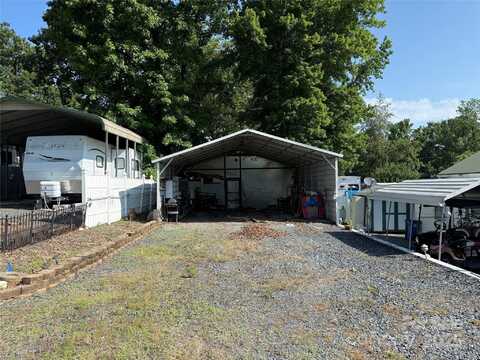 146 Sunshine Trail, Mount Gilead, NC 27306