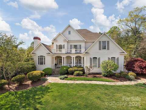 521 Pinchot Drive, Asheville, NC 28803