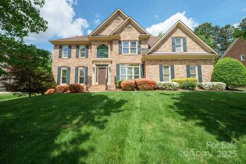 10101 Bayart Way, Huntersville, NC 28078