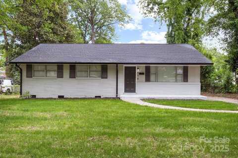 816 Echo Glen Road, Charlotte, NC 28213