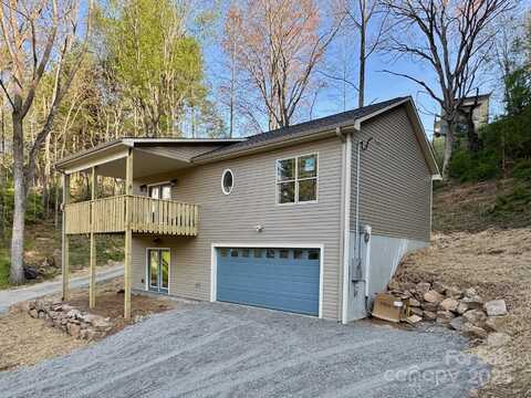 141 Jordan Farm Drive, Waynesville, NC 28786
