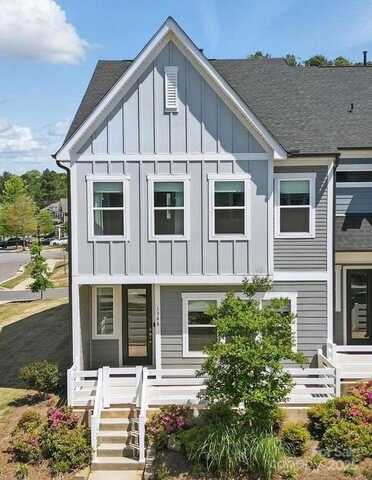 134 Berkeley Avenue, Mooresville, NC 28117