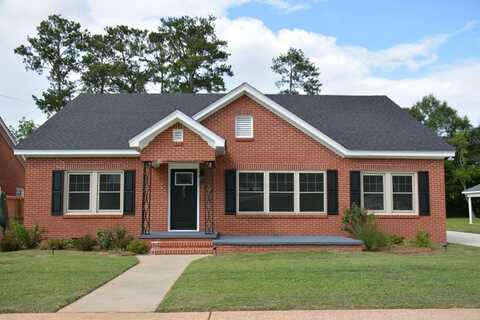 203 McKinnon Street, New Brockton, AL 36351
