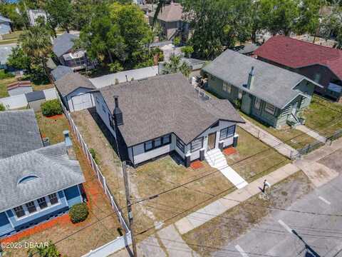 208 Taylor Avenue, Daytona Beach, FL 32114