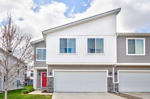9742 Turnpoint Drive, West Des Moines, IA 50266