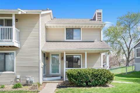 151 52nd Street, West Des Moines, IA 50265