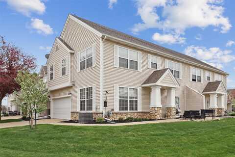 277 S 79th Street, West Des Moines, IA 50266