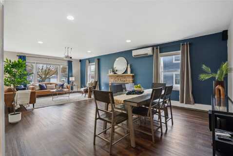 1804 E 33rd Street, Des Moines, IA 50317