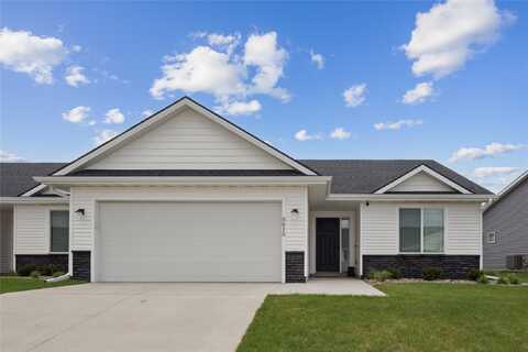 5615 NE Creek Ridge Drive, Ankeny, IA 50021