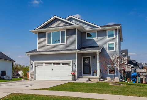 1700 E 19th Court, Norwalk, IA 50211