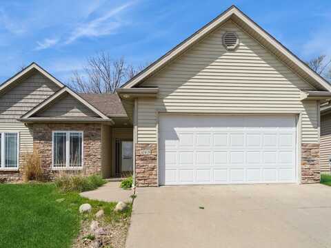 405 Aspen Drive, Norwalk, IA 50211
