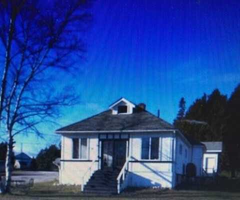 103 N Erie ST, De Tour Village, MI 49725