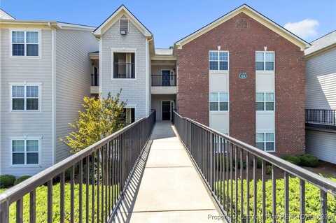 124 Gallery Drive, Spring Lake, NC 28390
