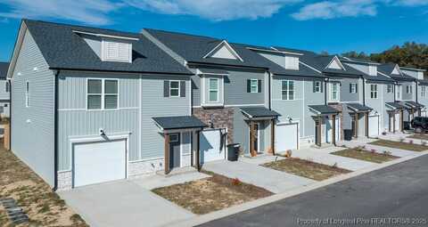 963 Kingscote Drive, Fayetteville, NC 28314