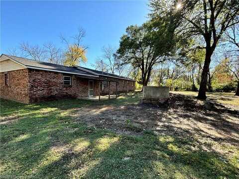 607 S Ash ST, Sallisaw, OK 74955