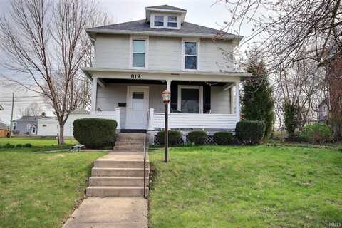 819 Oak Street, Huntington, IN 46750