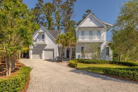 25 Country Club Court, St. Simons, GA 31522
