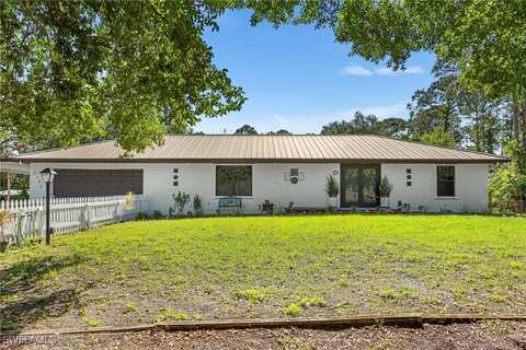 2104 Wellington Avenue, Alva, FL 33920