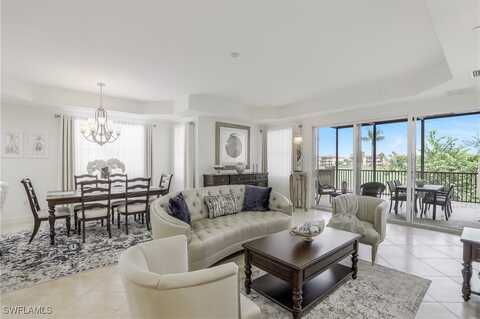 580 El Camino Real, Naples, FL 34119