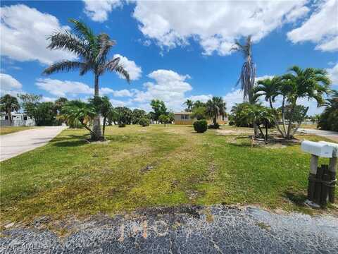140 Raintree Lane, Fort Myers, FL 33908