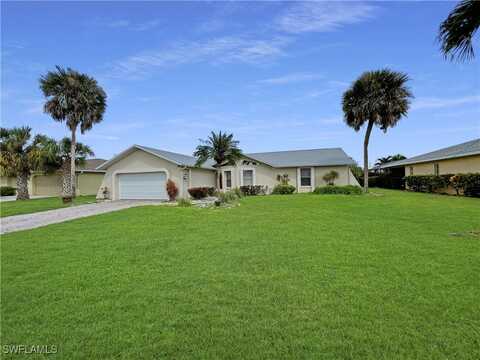 2831 SE 19th Place, Cape Coral, FL 33904