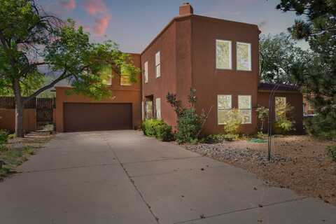 4008 AMY KAY Court NW, Albuquerque, NM 87107