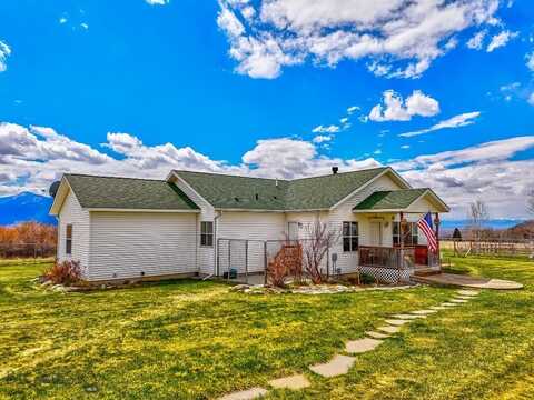 4 Elk Hills Road, Sheridan, MT 59749
