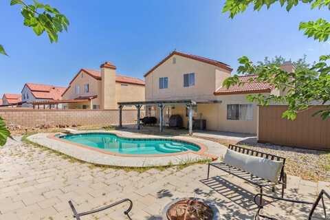 44601 E 17th Street, Lancaster, CA 93535