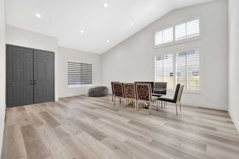 14211 Sequoia Road, Canyon Country, CA 91387
