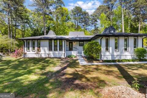 888 Old Tucker, Stone Mountain, GA 30087