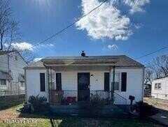 1044 Tennessee Ave, Louisville, KY 40208