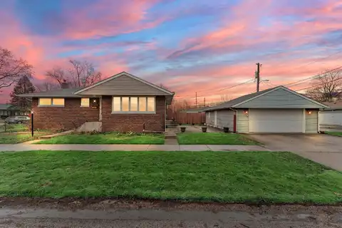 7405 Park Place, Hammond, IN 46324