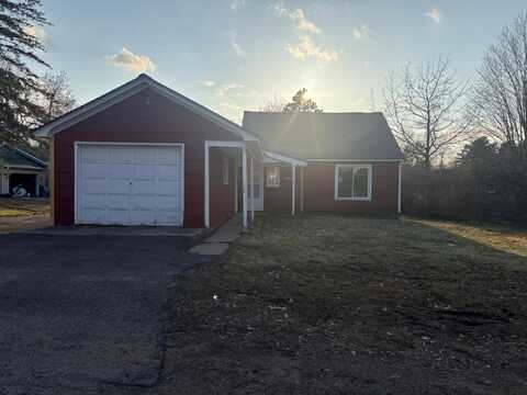 N10225 LAKE RD, Ironwood, MI 49938