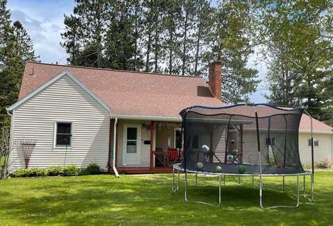 577 8TH AVE S, Park Falls, WI 54552