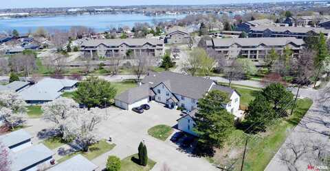 511 NW 16th Street, Lincoln, NE 68528