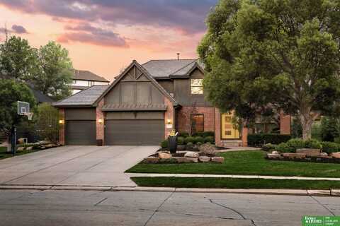 2307 S 184th Circle, Omaha, NE 68130