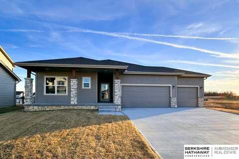 18469 Palisades Drive, Omaha, NE 68136