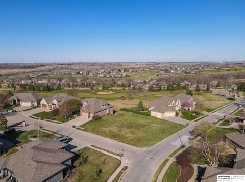 7436 N 118th Circle, Omaha, NE 68142