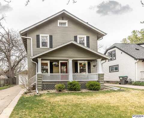 2221 S 47Th Street, Lincoln, NE 68506