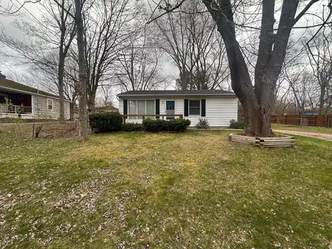 3734 Standish Avenue NE, Grand Rapids, MI 49525