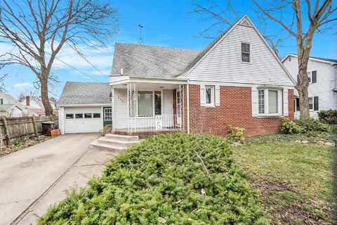 409 E Main Street, Fremont, MI 49412