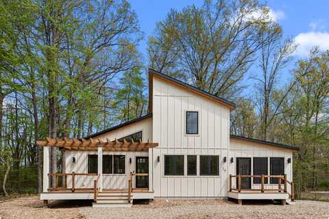 20 Walden Way, New Buffalo, MI 49117
